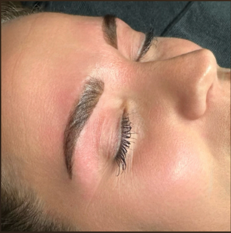 Brow wax & tint